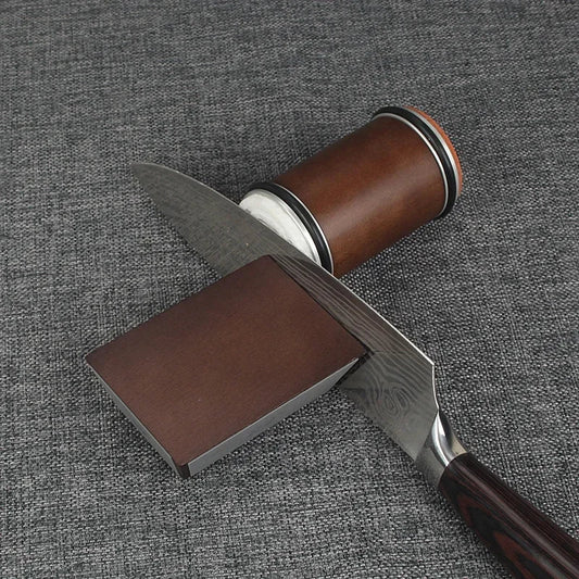 Willow & Stone rolling knife sharpener with a knife in the angle block